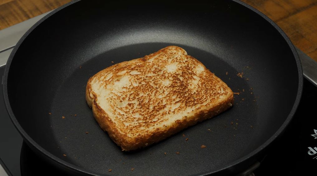 toasting Texas toast