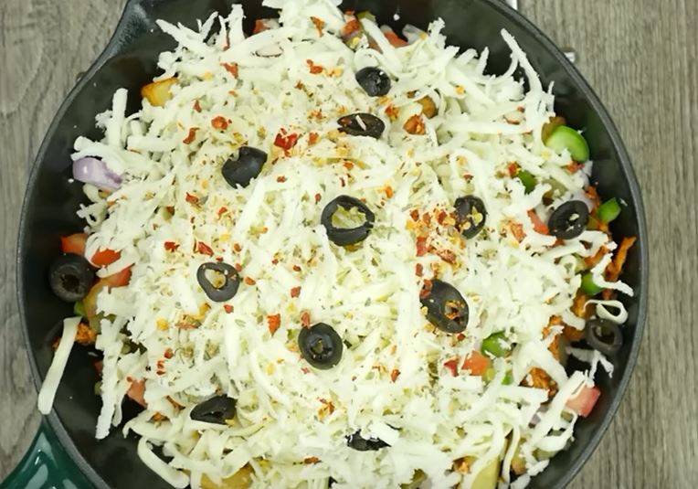 organizing fries in bowl